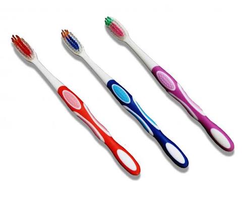 KIT 3 ESCOVAS DENTAL CONDOR